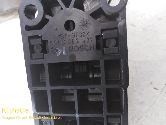 Accelerator pedal Peugeot 307 SW 2.0 HDi 110 FAP 1601K7