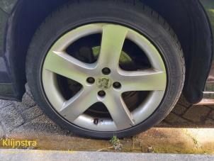 Used Set of wheels Peugeot 308 (4A/C) Price on request offered by Fa. Klijnstra & Zn. VOF