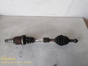 Used Front drive shaft, left Renault Twingo Price on request offered by Fa. Klijnstra & Zn. VOF