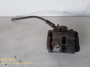 Used Front brake calliper, right Renault Twingo Price on request offered by Fa. Klijnstra & Zn. VOF