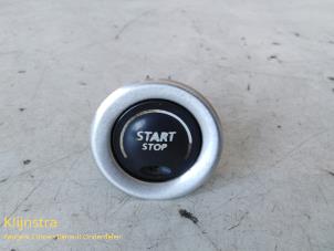Used Start/stop switch Renault Espace (JK) 2.2 dCi 16V Price on request offered by Fa. Klijnstra & Zn. VOF