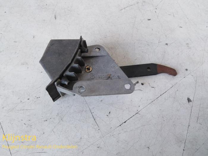 Gebrauchte Sonstige Peugeot 205 CJ,CT,CTi (741B/20D) 1.6 CTi Preis auf Anfrage angeboten von Fa. Klijnstra & Zn. VOF