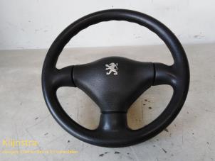Usados Airbag izquierda (volante) Peugeot 206 Precio de solicitud ofrecido por Fa. Klijnstra & Zn. VOF