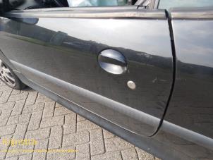 Used Door 2-door, left Peugeot 206 CC (2D) 1.6 16V Price € 125,00 Margin scheme offered by Fa. Klijnstra & Zn. VOF