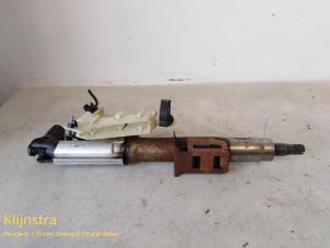 Used Steering column housing Peugeot 406 (8B) 1.8 16V Price on request offered by Fa. Klijnstra & Zn. VOF
