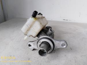Używane Glówny cylinder hamulcowy Renault Megane Cena na żądanie oferowane przez Fa. Klijnstra & Zn. VOF