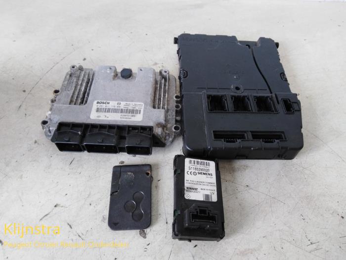 Used Engine management computer Renault Grand Scénic II (JM) 1.9 dCi 120 Price € 175,00 Margin scheme offered by Fa. Klijnstra & Zn. VOF