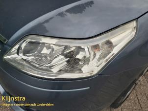Usagé Phare gauche Citroen C4 Coupé (LA) 1.6 HDi 16V Prix sur demande proposé par Fa. Klijnstra & Zn. VOF
