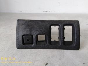 Used Dashboard decoration strip Peugeot 206 (2A/C/H/J/S) 2.0 GTI 16V Price on request offered by Fa. Klijnstra & Zn. VOF