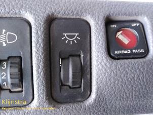 Used Cockpit dimmer Peugeot 206 (2A/C/H/J/S) 1.4 XR,XS,XT,Gentry Price on request offered by Fa. Klijnstra & Zn. VOF