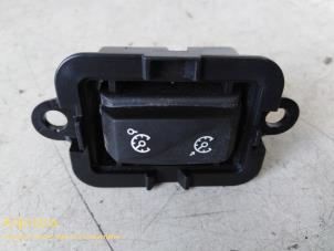 Used Cruise control switch Renault Megane Break Price on request offered by Fa. Klijnstra & Zn. VOF