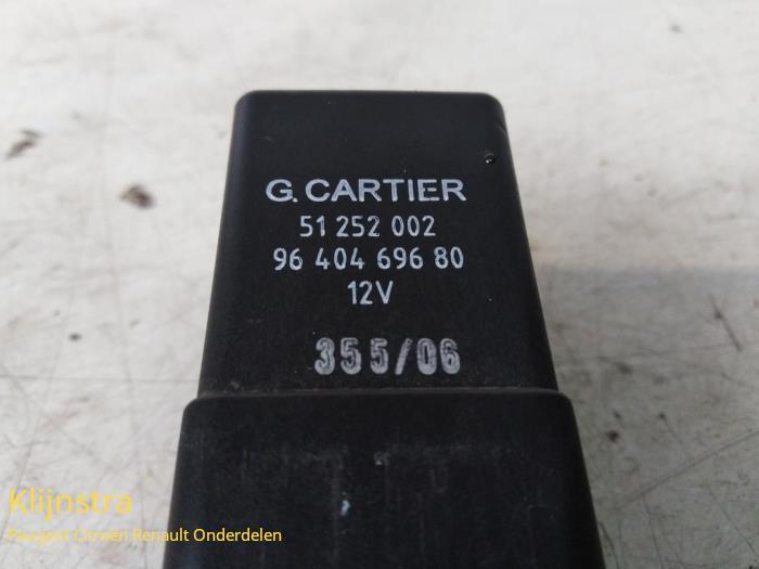 Glow plug relay Citroen C4 Coupé 1.6 HDi 16V 92 - 598140