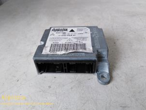 Used Airbag Module Citroen C5 II Break (RE) 2.0 HDiF 16V Price on request offered by Fa. Klijnstra & Zn. VOF