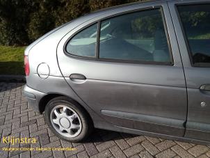 Used Rear door 4-door, right Renault Megane (BA/SA) 1.4 16V Price € 99,00 Margin scheme offered by Fa. Klijnstra & Zn. VOF