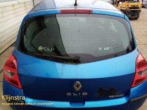 Używane Tylna klapa Renault Clio III (BR/CR) 1.5 dCi 70 Cena € 159,00 Procedura marży oferowane przez Fa. Klijnstra & Zn. VOF