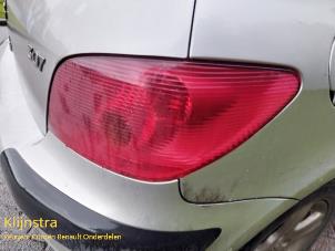 Used Taillight, right Peugeot 307 (3A/C/D) 2.0 16V Price on request offered by Fa. Klijnstra & Zn. VOF