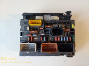 Used Fuse box Citroen C4 Grand Picasso (UA) 2.0 16V Autom. Price on request offered by Fa. Klijnstra & Zn. VOF