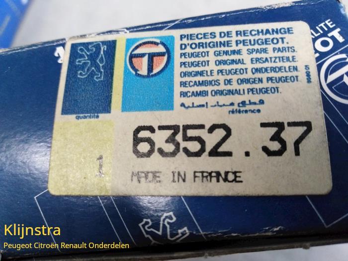 Reversing light, left Peugeot 205 II - 635237