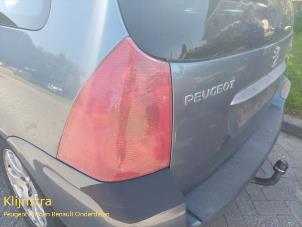 Gebrauchte Rücklicht links Peugeot 307 SW (3H) 1.6 16V Preis auf Anfrage angeboten von Fa. Klijnstra & Zn. VOF