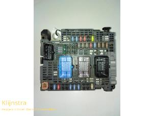 Used Fuse box Peugeot 508 (8D) 1.6 THP 16V Price on request offered by Fa. Klijnstra & Zn. VOF
