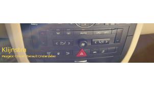 Used Heater control panel Citroen C6 (TD) 2.7 HDiF V6 24V Price on request offered by Fa. Klijnstra & Zn. VOF
