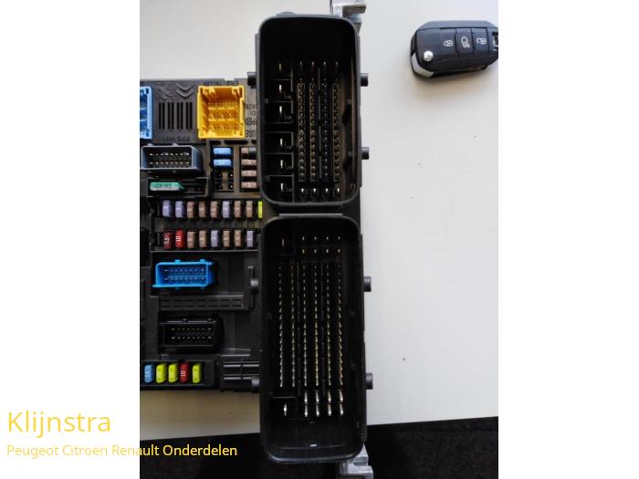 Engine management computer Citroen C3 Aircross 1.6 BlueHDi 120