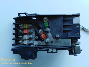 Usados Caja de fusibles Citroen C4 Picasso (UD/UE/UF) 1.6 16V THP Sensodrive Precio € 175,00 Norma de margen ofrecido por Fa. Klijnstra & Zn. VOF