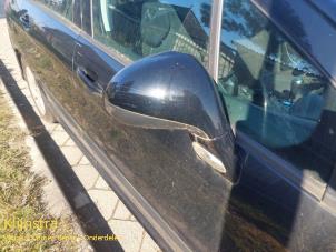 Used Wing mirror, right Peugeot 308 SW (4E/H) 1.6 VTI 16V Price on request offered by Fa. Klijnstra & Zn. VOF