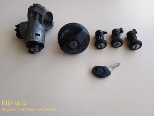 Used Set of locks Citroen Jumper (23) 2.5 D 12V Price € 150,00 Margin scheme offered by Fa. Klijnstra & Zn. VOF