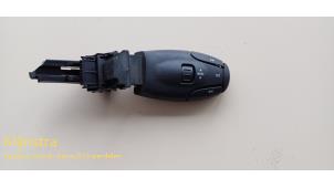 Used Radio remote control Peugeot 308 Price € 15,00 Margin scheme offered by Fa. Klijnstra & Zn. VOF