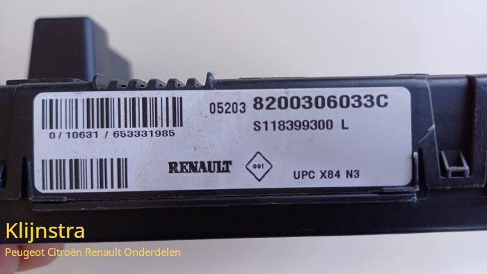 Zekering de un Renault Megane II (BM/CM) 2.0 16V 2005