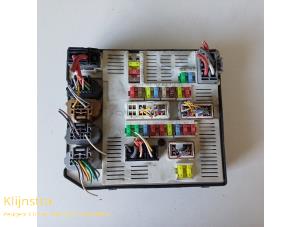 Used Fuse box Renault Megane Price on request offered by Fa. Klijnstra & Zn. VOF
