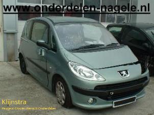 Used Front bumper Peugeot 1007 (KM) Price on request offered by Fa. Klijnstra & Zn. VOF