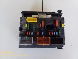 Used Fuse box Peugeot 207/207+ (WA/WC/WM) 1.4 16V Price on request offered by Fa. Klijnstra & Zn. VOF