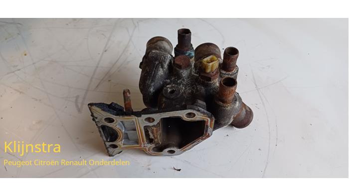 Begagnade Termostathus Renault Master II (JD) 2.5 D T28 Pris € 100,00 Marginaltabell erbjuds av Fa. Klijnstra & Zn. VOF
