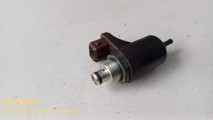 Begagnade Hydraulventilenhet Citroen Xantia Break (X2) 1.8i 16V Pris € 90,00 Marginaltabell erbjuds av Fa. Klijnstra & Zn. VOF