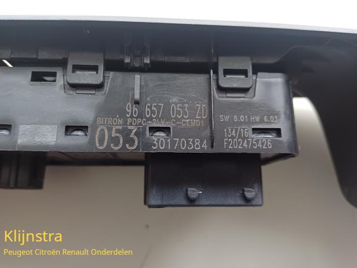 Elektrisches Fenster Schalter van een DS DS 4/DS 4 Crossback (NX) 1.6 16V THP 165 2018