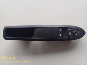 Gebrauchte Elektrisches Fenster Schalter Citroen DS 4/DS 4 Crossback (NX) 1.6 16V THP 165 Preis auf Anfrage angeboten von Fa. Klijnstra & Zn. VOF