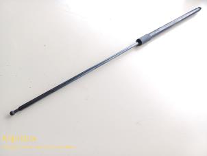 Used Bonnet gas strut, left Peugeot 508 (F3/FB/FH/FP) Price on request offered by Fa. Klijnstra & Zn. VOF