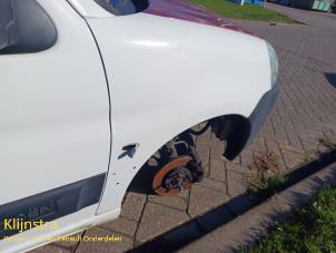 Used Front wing, right Citroen Berlingo 1.6 HDI 16V 75 Price on request offered by Fa. Klijnstra & Zn. VOF