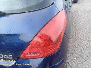 Used Taillight, right Peugeot 308 (4A/C) 1.6 HDi 16V Price on request offered by Fa. Klijnstra & Zn. VOF