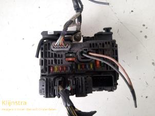Used Fuse box Peugeot 407 Price on request offered by Fa. Klijnstra & Zn. VOF