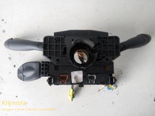 Gebrauchte Kombischalter Lenksäule Peugeot 206 (2A/C/H/J/S) 1.4 XR,XS,XT,Gentry Preis auf Anfrage angeboten von Fa. Klijnstra & Zn. VOF