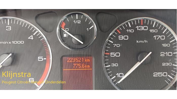Used Engine Peugeot 407 (6D) 1.6 HDi 16V Price € 750,00 Margin scheme offered by Fa. Klijnstra & Zn. VOF
