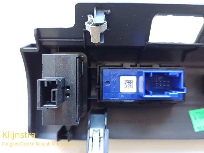 Interruptor faro lhv de un Peugeot 308 SW (L4/L9/LC/LJ/LR) 1.6 BlueHDi 120 2014