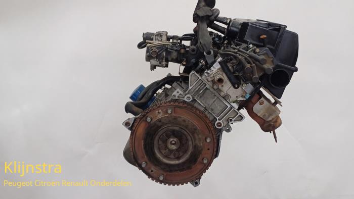 Motor van een Citroën Xantia (X2/X7) 1.6i SX 1994