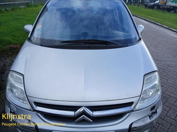 Używane Maska Citroen C8 (EA/EB) 2.2 HdiF 16V Cena na żądanie oferowane przez Fa. Klijnstra & Zn. VOF