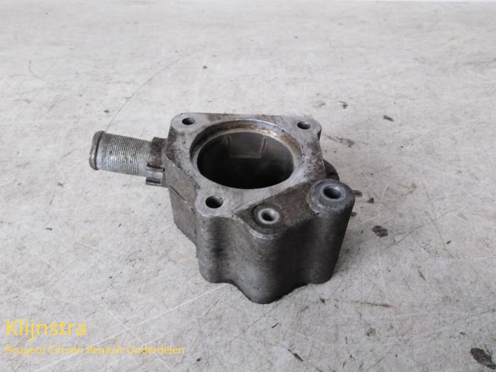 Begagnade Termostathus Peugeot 406 Break (8E/F) 1.8 Pris € 35,00 Marginaltabell erbjuds av Fa. Klijnstra & Zn. VOF