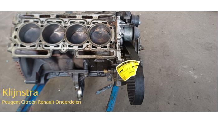 Gebrauchte Motor Unterblock Renault Clio III (BR/CR) 1.2 16V 75 Preis € 150,00 Margenregelung angeboten von Fa. Klijnstra & Zn. VOF