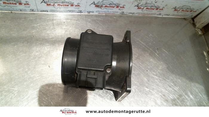 Usagé Débitmètre Ford Cougar (ECX/W) 2.5 24V Prix sur demande proposé par Autodemontage M.J. Rutte B.V.